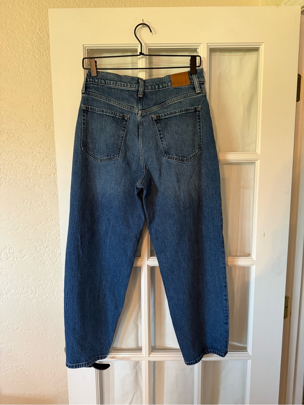 Evereve Barrel Jeans - Medium Blue Wash - Picture 2 of 6